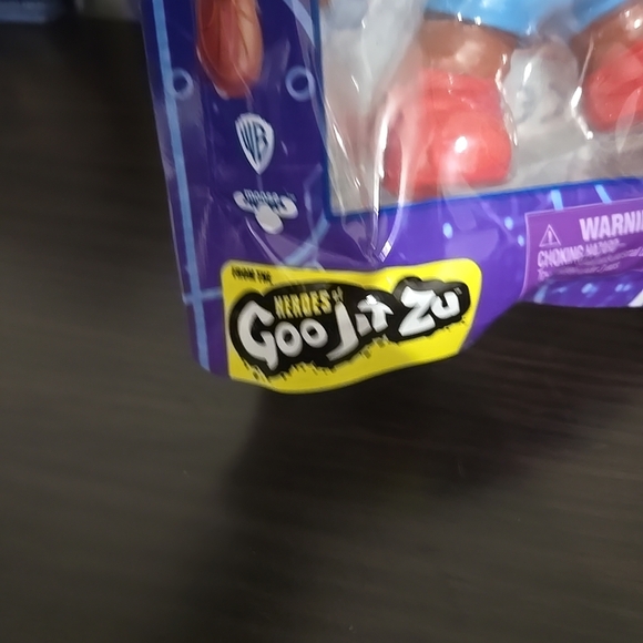 HEROES OF GOO JIT ZU Space Jam A New Legacy Tasmanian Bugs & LEBRON JAMES Set - Picture 6 of 8